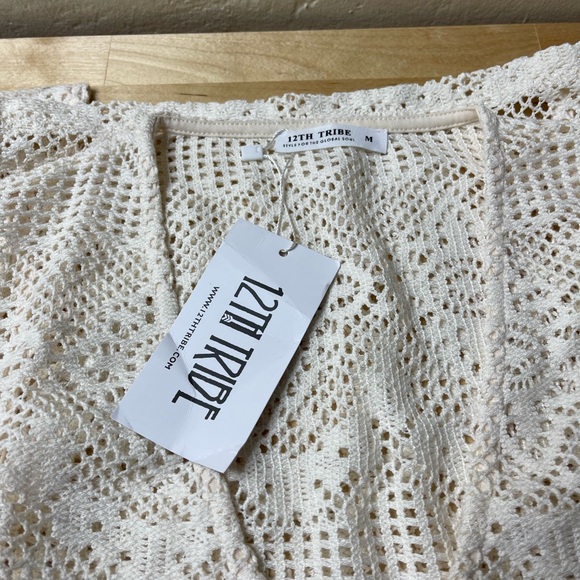 12th Tribe Women’s Serene Natural Crochet Top Size Medium - Picture 9 of 12